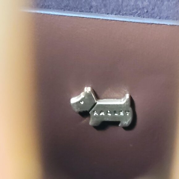 Radley Threadneedle Street Shoulder Bag - Picture 8 of 11